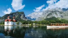 st bartholomae mit boot koenigssee thcontentgalleryresponsive jpg 54938123443302843